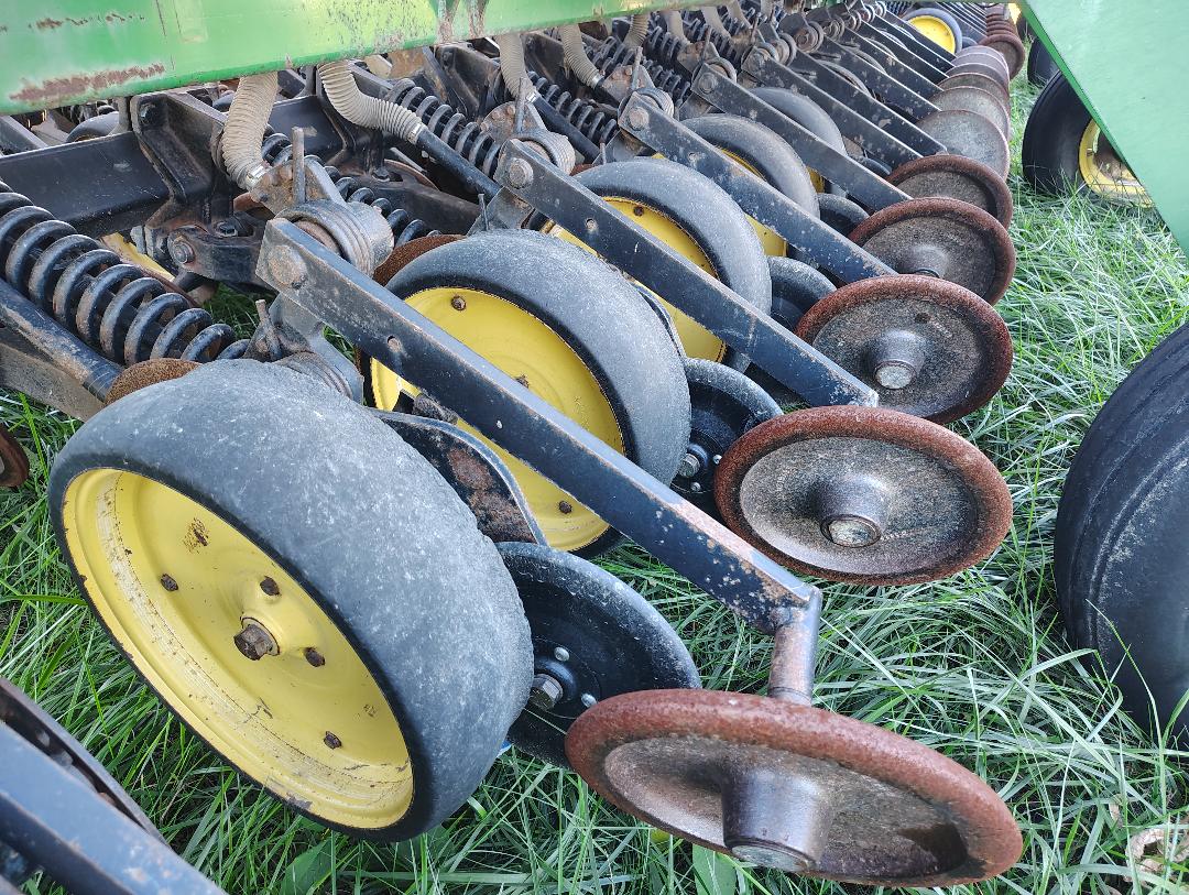 1992 JOHN DEERE 750 Grain Drills - Image 34